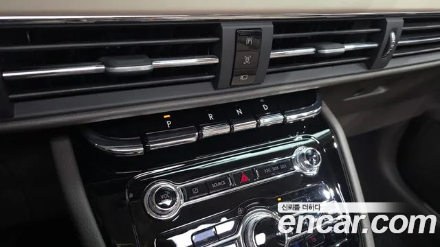 Lincoln Corsair Corsair 2.0 Reserve AWD — Фото автомобиля 9