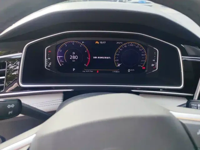 Volkswagen Tiguan L — Фото автомобиля 14