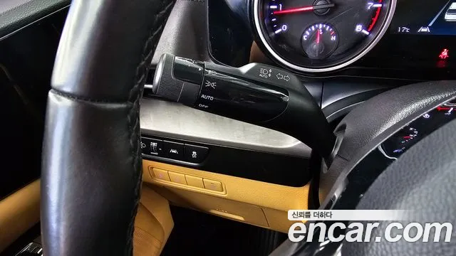 Kia Carnival 4th Gen — Фото автомобиля 28