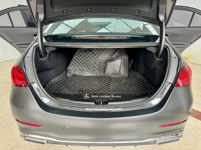 Mercedes-Benz C-Class — Фото автомобиля 22