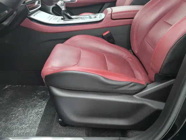Jetour Jetour X70 PLUS 2021 1.6T DCT Star 7-Seater — Фото автомобиля 20