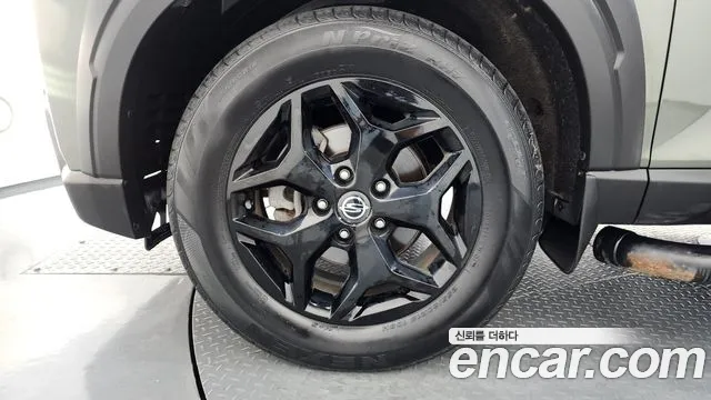KG_Mobility_Ssangyong Rexton Новый Rexton Sport Дизель 2.2 4WD — Фото автомобиля 5