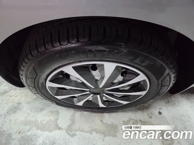 Hyundai Staria — Фото автомобиля 5