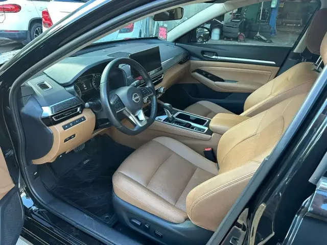 Nissan Teana — Фото автомобиля 6