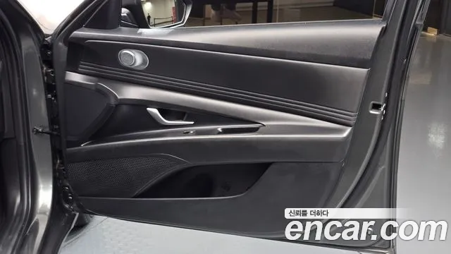 Hyundai Avante — Фото автомобиля 14