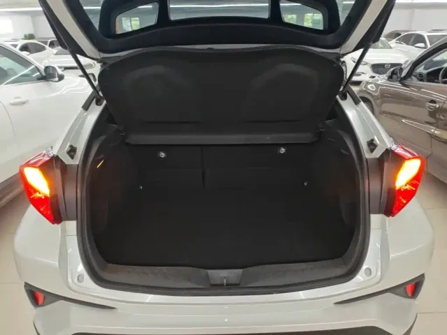 Toyota IZOA — Фото автомобиля 18