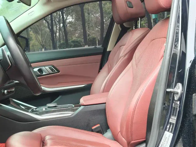 BMW 3 Series — Фото автомобиля 12