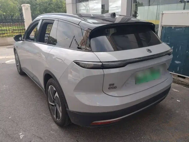 Nio ES6 — Фото автомобиля 22
