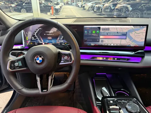 BMW 5 Series — Фото автомобиля 13