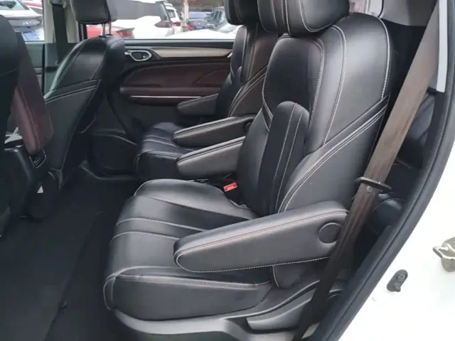 GAC Trumpchi M6 — Фото автомобиля 16