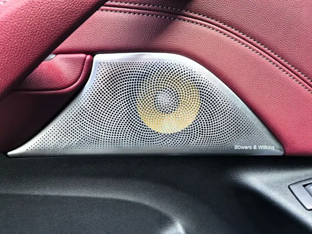 BMW 5 Series — Фото автомобиля 13