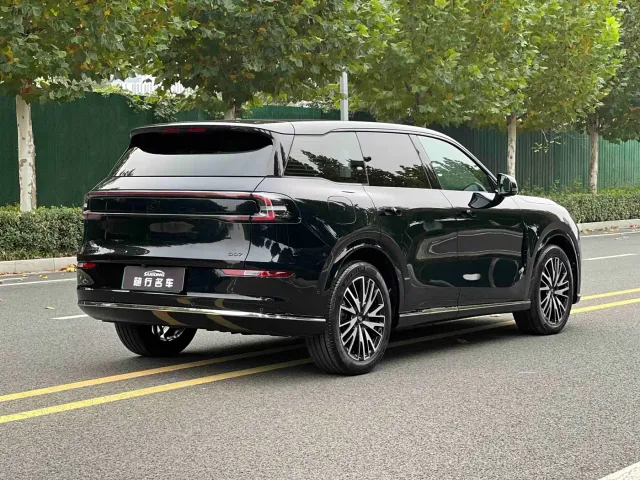 Changan Qiyuan Q07 — Фото автомобиля 7