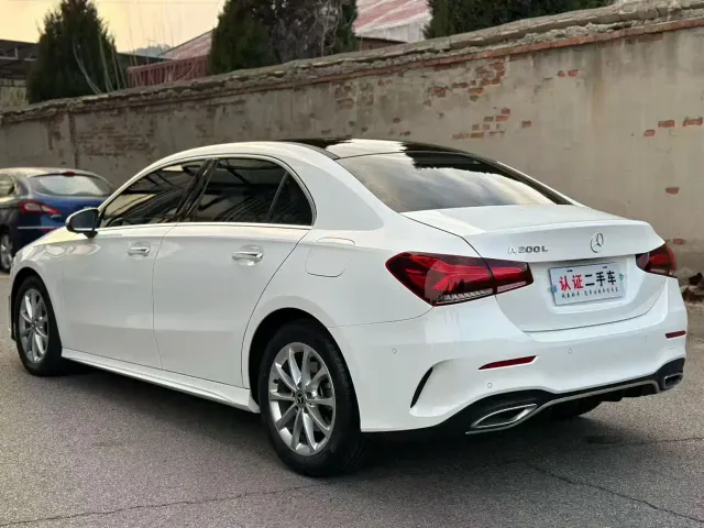 Mercedes-Benz A-Class — Фото автомобиля 6