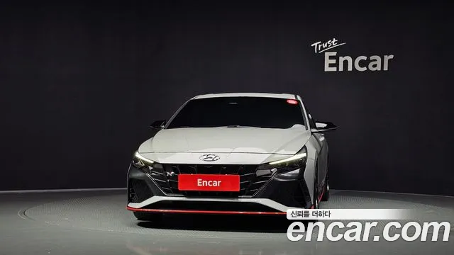 Hyundai Avante CN7 — Фото автомобиля 3