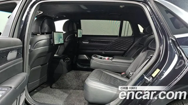 Genesis G90 — Фото автомобиля 12