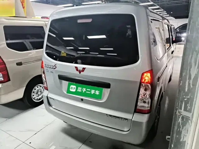 Wuling Rongguang S — Фото автомобиля 6