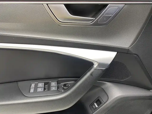 Audi A6L — Фото автомобиля 20