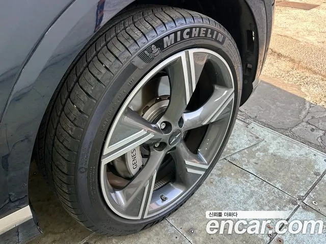 Genesis GV80 2.5T Бензин 2WD — Фото автомобиля 20