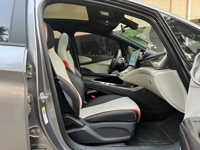 BYD Dolphin — Фото автомобиля 12