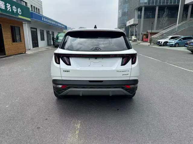 Hyundai Tucson — Фото автомобиля 9