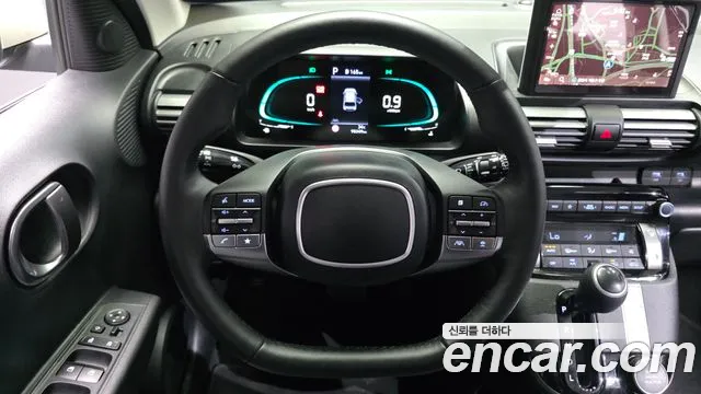 Hyundai Casper Casper Essential Light — Фото автомобиля 13