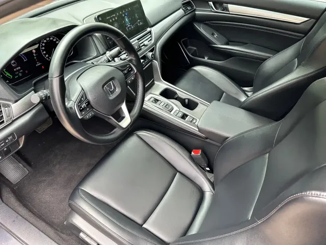 Honda Accord — Фото автомобиля 25