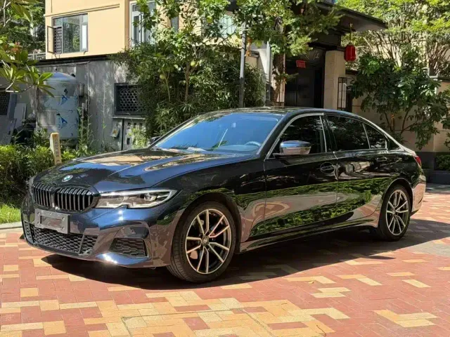 BMW 3 Series — Фото автомобиля 3