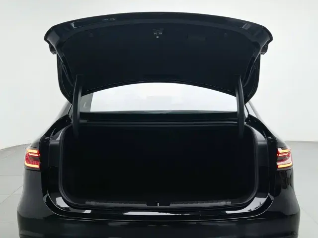 Geely Galaxy Stellar 7 — Фото автомобиля 16