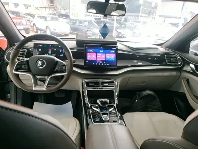 BYD Qin PLUS — Фото автомобиля 9