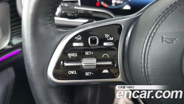 Mercedes-Benz GLS-Class — Фото автомобиля 14