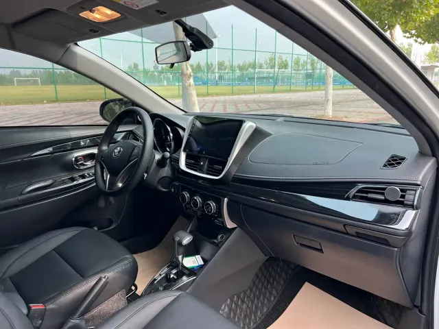 Toyota YARiS L Zhi Xuan — Фото автомобиля 11