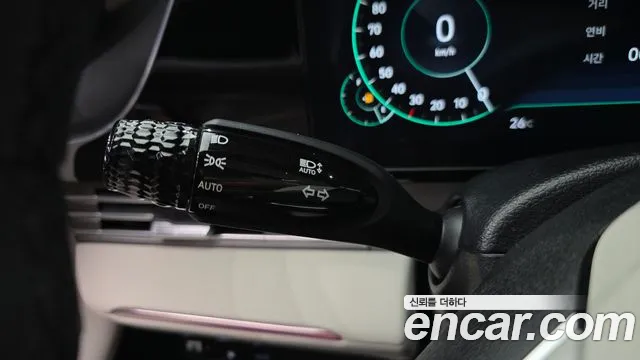 Hyundai Grandeur New — Фото автомобиля 29