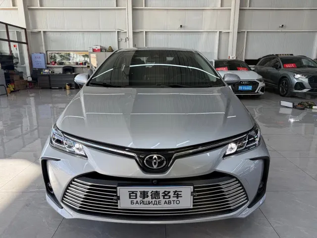 Toyota Corolla — Фото автомобиля 2