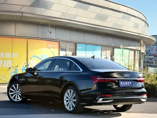 Audi A6L — Фото автомобиля 5