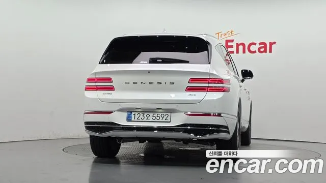 Genesis GV80 2.5T Бензин AWD — Фото автомобиля 4