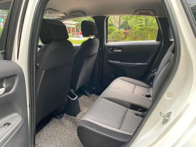 Honda Fit — Фото автомобиля 6