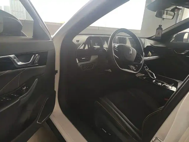 Besturn Bestune B70S 2023 1.5T All-round Guardian — Фото автомобиля 18