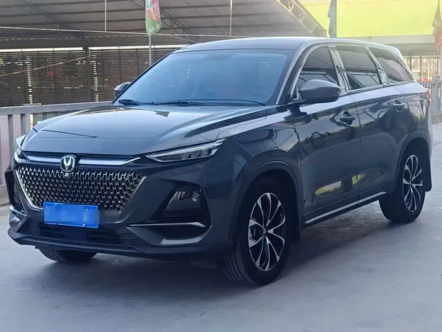 Фотография автомобиля — Changan X7 Plus