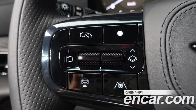 Genesis GV80 — Фото автомобиля 12