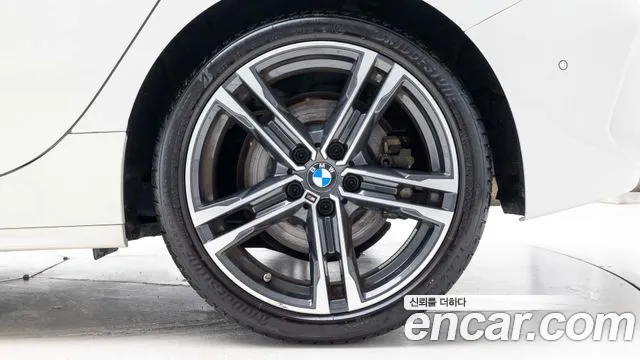 BMW 1-Series — Фото автомобиля 5