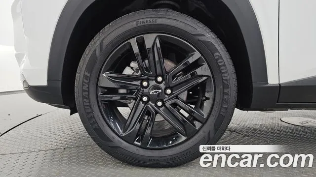 ChevroletGMDaewoo Trax Trax Кроссовер — Фото автомобиля 5