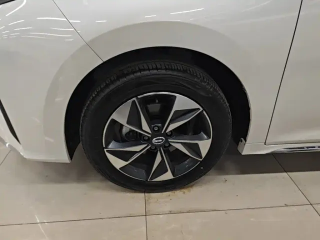 GAC Trumpchi M6 — Фото автомобиля 22