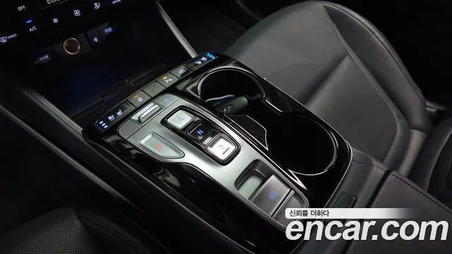Hyundai Tucson Tucson (NX4) Бензин 1.6 турбо 2WD — Фото автомобиля 9