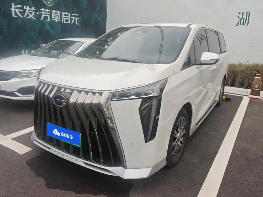 Фотография автомобиля — GAC Trumpchi E9