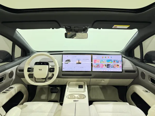 Li Auto i6 — Фото автомобиля 11