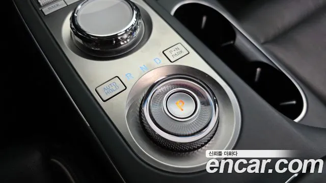 Genesis GV70 Electrified — Фото автомобиля 9