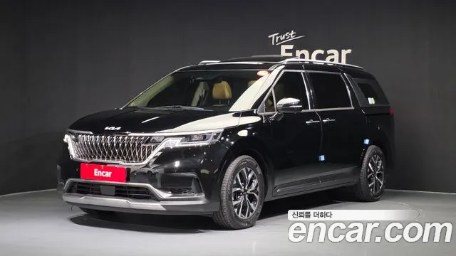 Фотография автомобиля — Kia Carnival Generation 4