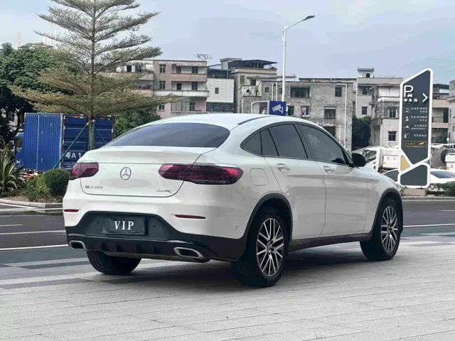 Mercedes-Benz GLC Coupe — Фото автомобиля 9