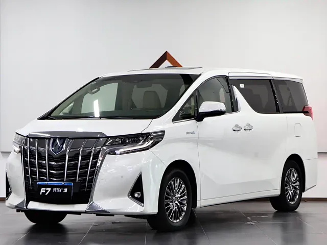 Фотография автомобиля — Toyota Alphard
