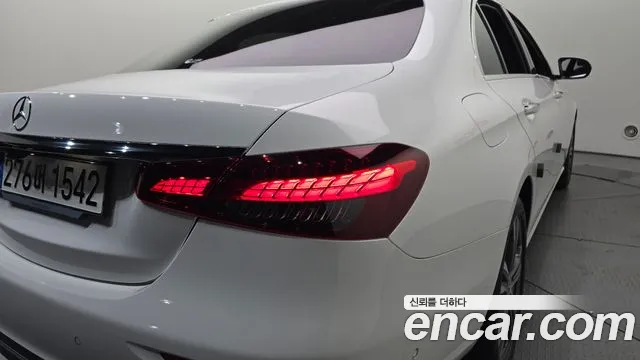 Mercedes-Benz E-Class W213 — Фото автомобиля 8